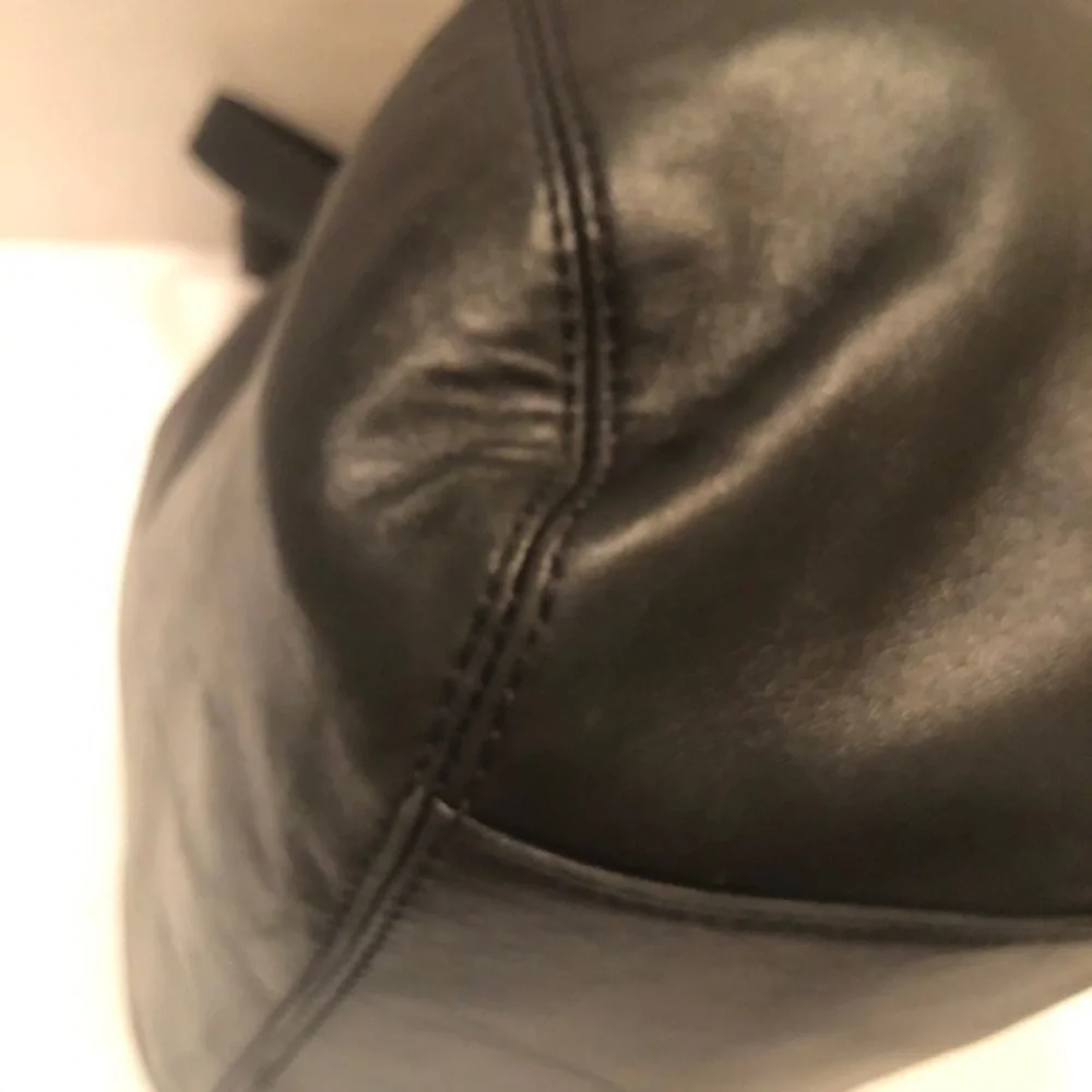 Michael kors black leather chain link tote bag